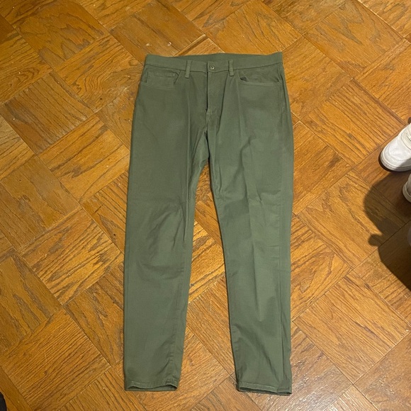 Uniqlo Olive Green Cotton Blend Pants - Picture 1 of 4